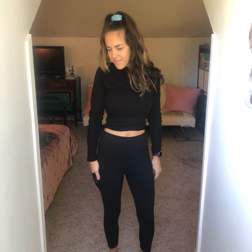 Fabletics Pocket Legging